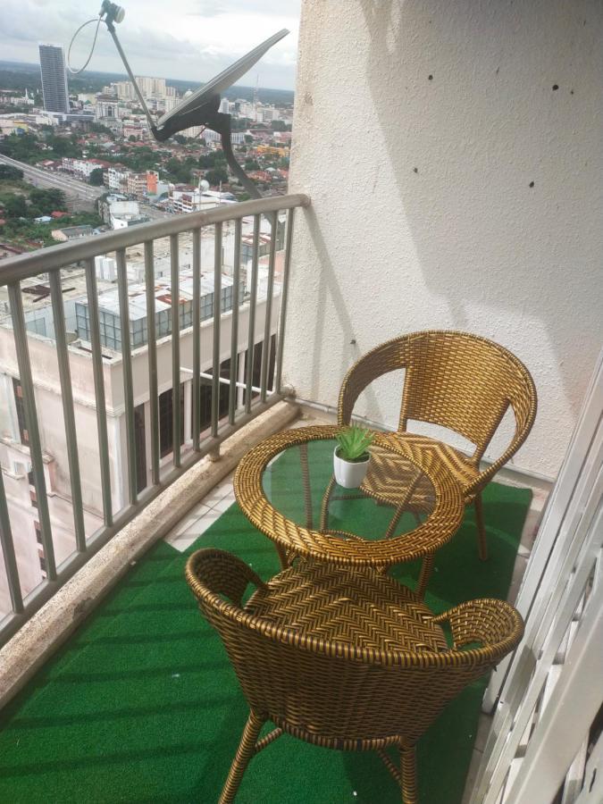 Cmk Apartmen Mutiara Tower 3 Bedroom Kota Bharu#Netflix Екстер'єр фото
