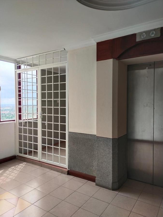 Cmk Apartmen Mutiara Tower 3 Bedroom Kota Bharu#Netflix Екстер'єр фото
