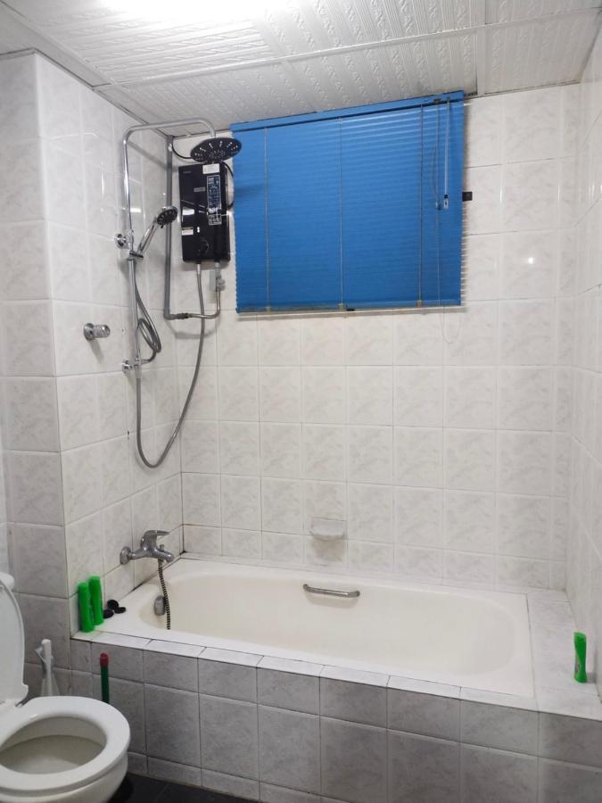 Cmk Apartmen Mutiara Tower 3 Bedroom Kota Bharu#Netflix Екстер'єр фото